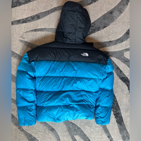 “SOLD” Blue North Face Jacket with fleece lined inside and hood - Picture 4 of 8